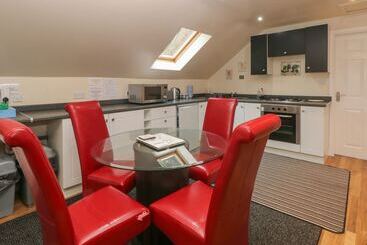Willow Cottage