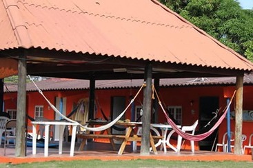هاستل Riomar Surf Camp
