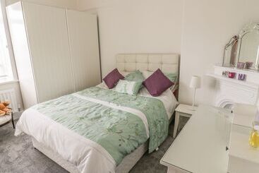 Angel Cottage