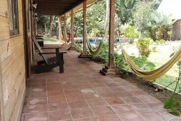 Aruma Eco Hostal   Hostel