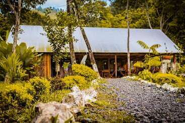 Aruma Eco Hostal   Hostel