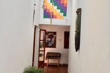 مبيت وإفطار Full Moon Ecolodge