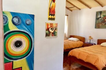 مبيت وإفطار Full Moon Ecolodge