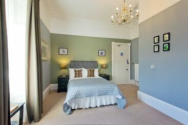 Greenland House B&b