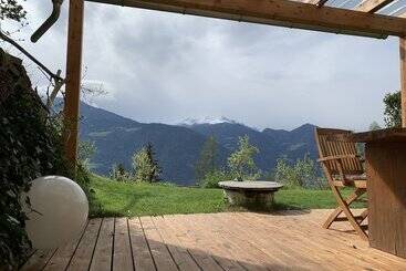تختخواب و صبحانه Haus Lasaun