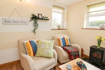 Blaenywawr Annexe