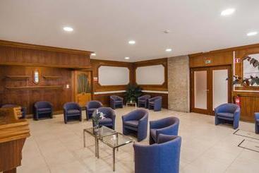 Faro Albacor Residence   Hostel