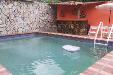 Hostal Red Line