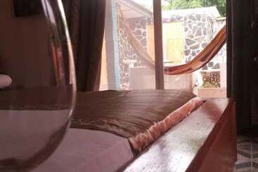 Hostal Red Line