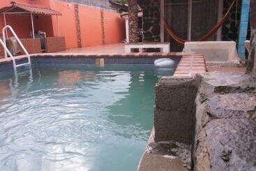 Hostal Red Line