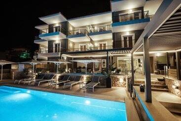 هتل Andrew S Luxury Residence