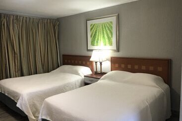هتل Bay Breeze Inn Bradenton Downtown