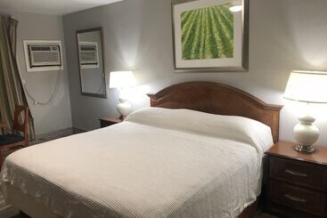 هتل Bay Breeze Inn Bradenton Downtown
