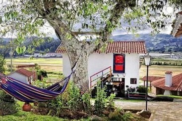 هتل Cabañas San Cayetano