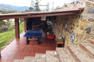 هتل Cabañas San Cayetano
