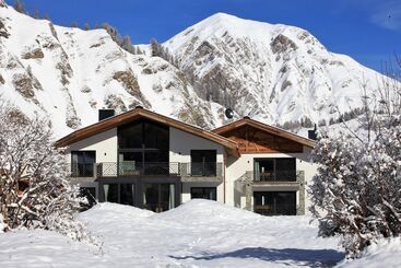 Hotel Engadin Lodge