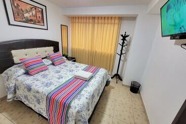 هتل Hostal El Viajero En Ollantaytambo