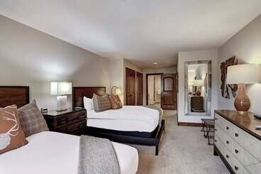 هتل Ritz 3br Mtn View Rrr407