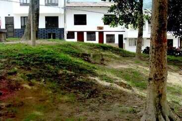 Kfe L Hostel