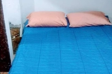 Kfe L Hostel
