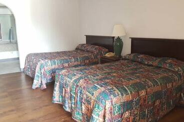 مُتل Cactus Inn And Suites