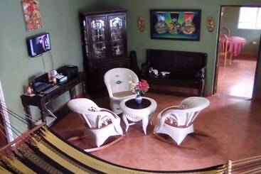 پانسیون Guest House Casa Oro Fina