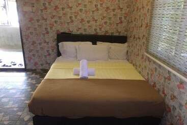 膳宿费 Kelulut Lodge