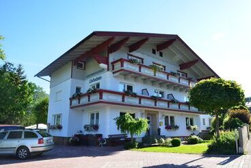 پانسیون Lindenheim Appartements Kg