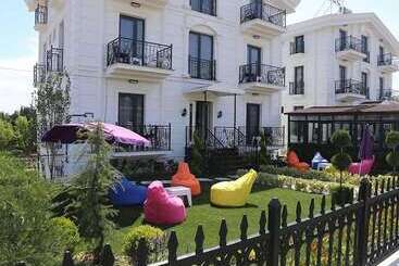 Serenity Apart Otel