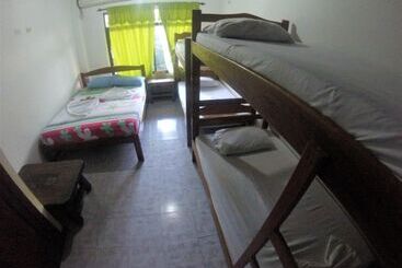 Tauma Hostal & Camping