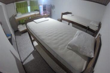 Tauma Hostal & Camping