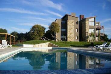 هتل آپارتمان Terrazas Del Caleu