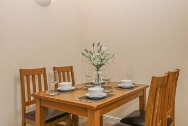 Apple Tree Cottage