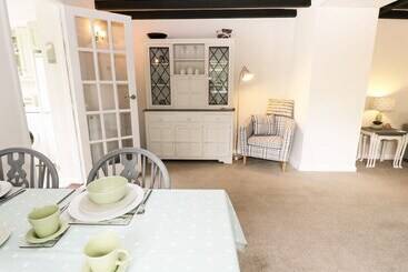 Cobble Cottage