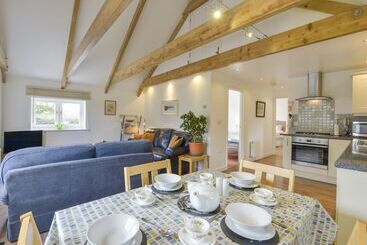 Hideaway Barn