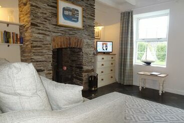 Kingfisher Cottage