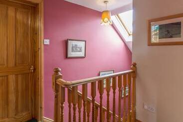 Old Hall Cottage