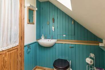 Old Hall Cottage