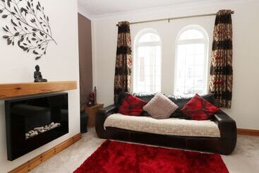 Sands End Cottage
