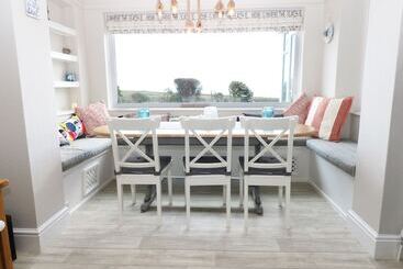 The Beach House Criccieth