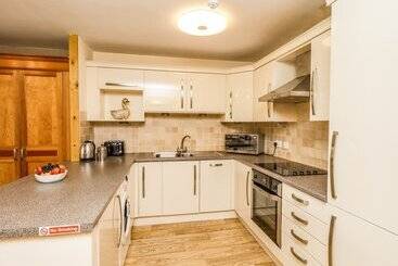 16 Brathay