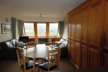 16 Brathay