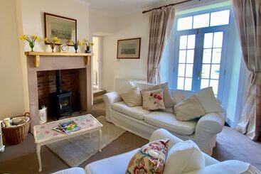 Akeld Cottage