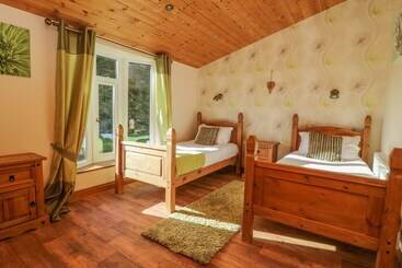 Ash Tree Lodge