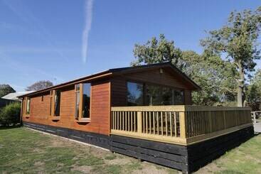 Ash Tree Lodge