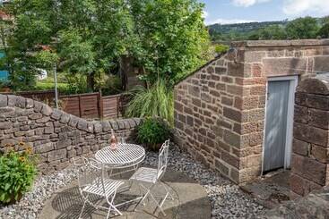 Bedehouse Cottage