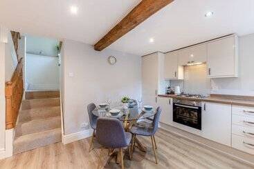Bedehouse Cottage
