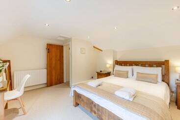 Bedehouse Cottage