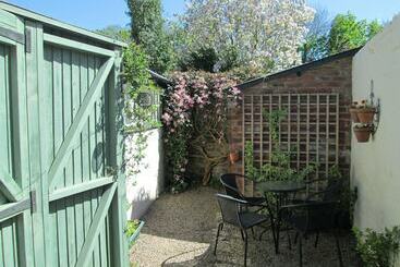 Borrowers Cottage