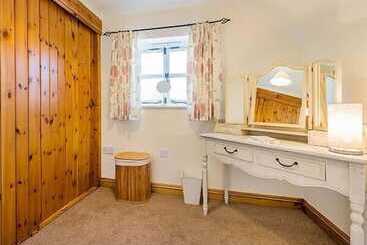 Borrowers Cottage